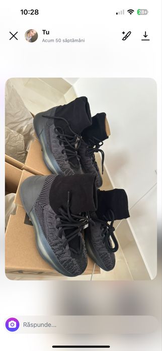 Adidasi YEEZY basket