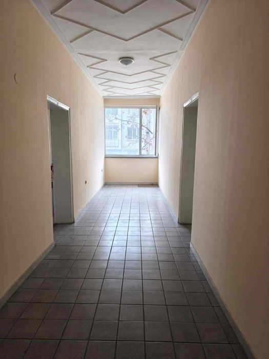 Дава се под наем Офис в Плевен, Мара Денчева - 40 кв.м за 181.05 € - Снимка #4