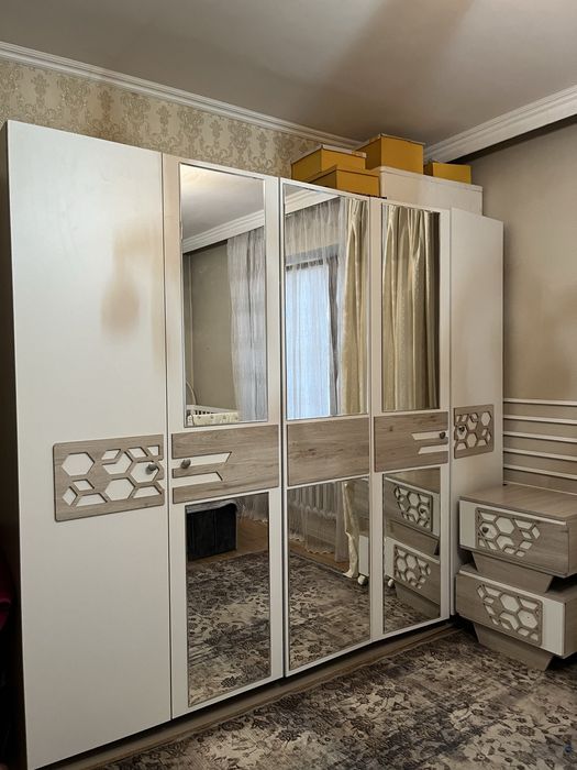 Продам мебельный гарнитур