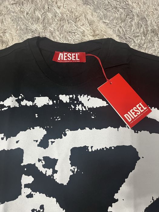 Tricou diesel nou