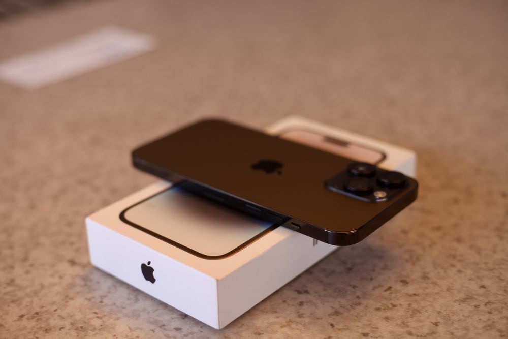 Продам iPhone 14 ProMax, Space Black, 256gb.