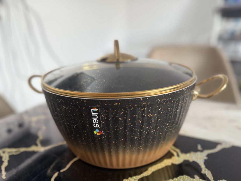 Продается кастрюля