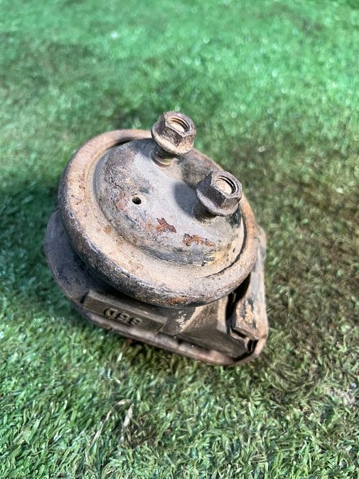 Подушка опора двигател Сузуки Гранд Витара хл7 Suzuki Grand Vitara XL7