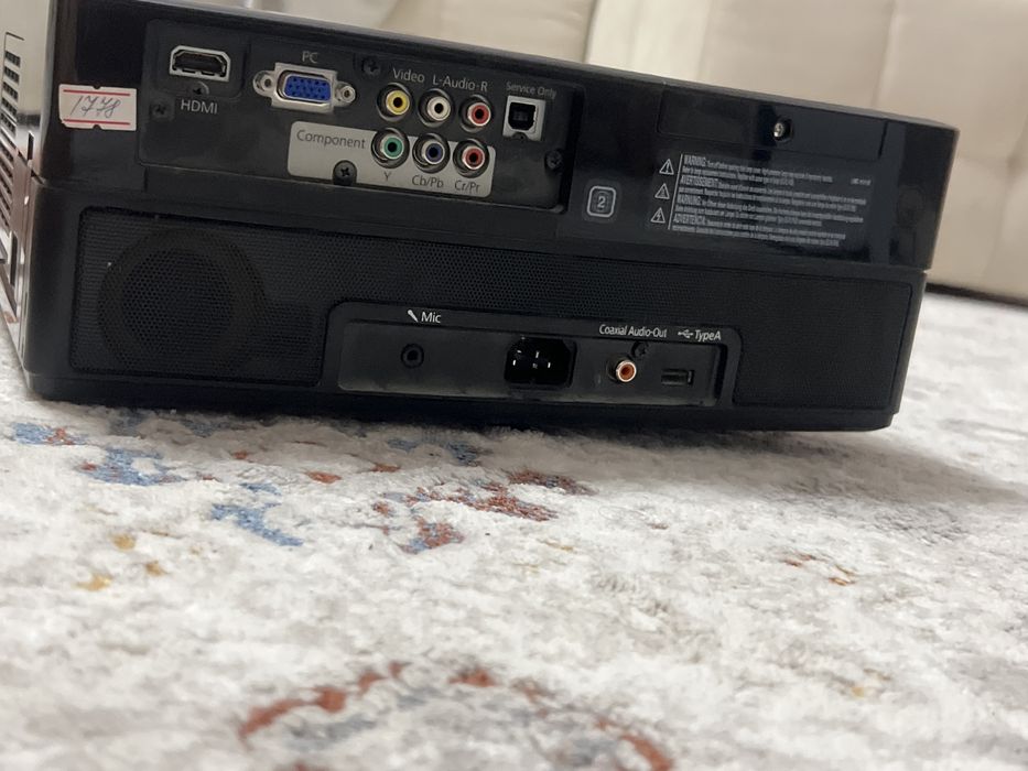 Проектор EPSON EH-DM3