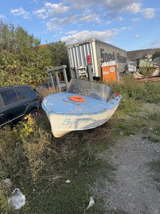 Продавам алуминиева лодка / алуминиева лотка