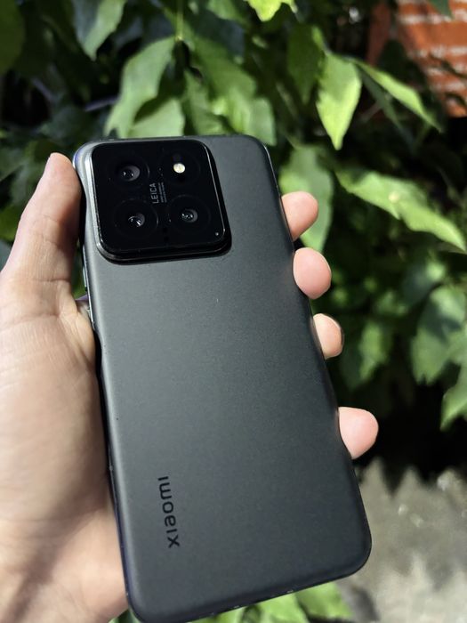 Xiaomi 14 продам