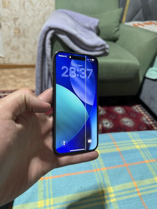 Продам IPhone 15 pro 256 gb