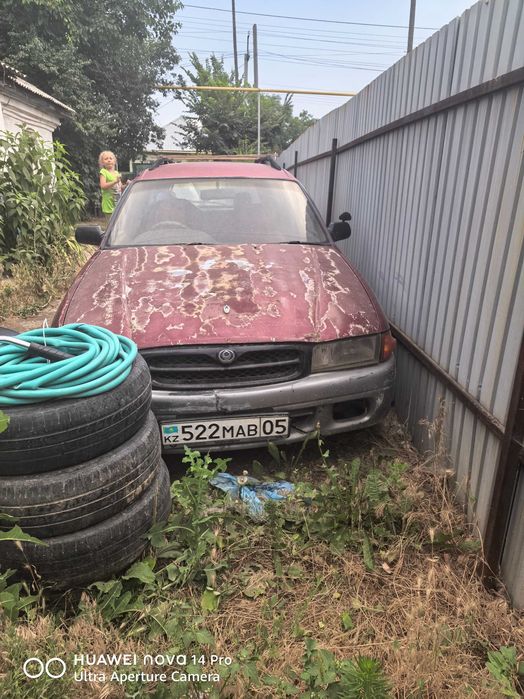 Продам Мазда капелла