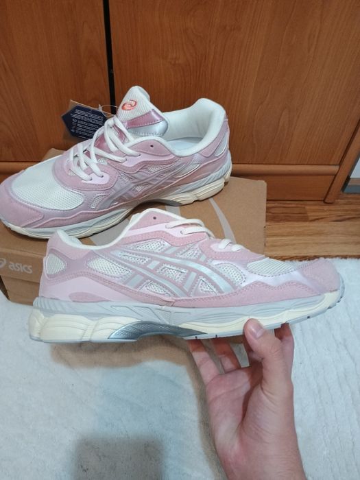 Asics gel nyc roz