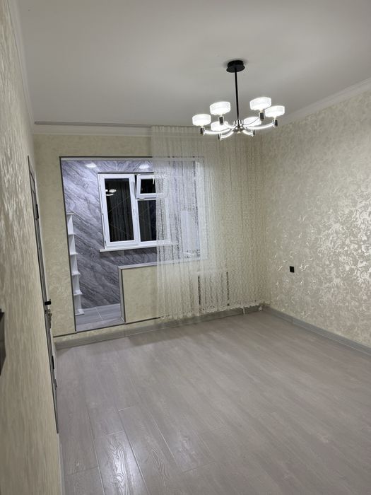 Продайотся квартира Чиланзар 18 кв 1/1/4