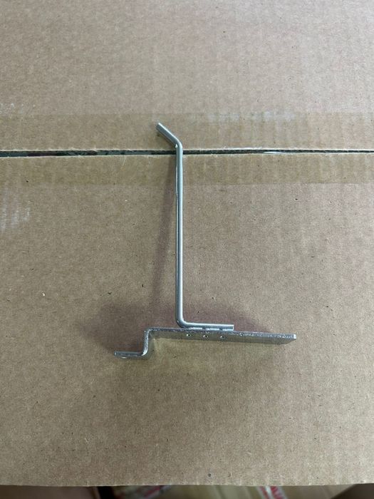 Продам крючки все размеры  для эконом панелей