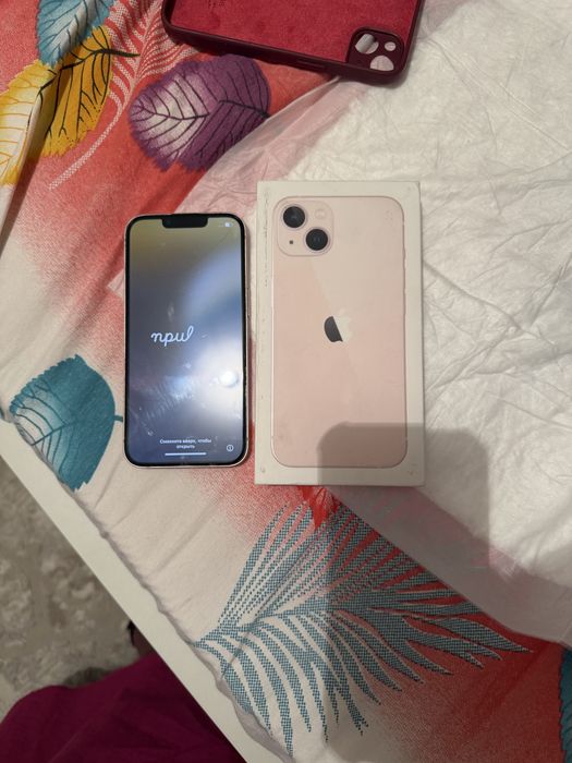 iPhone 13 б/у в хорошем состояние
