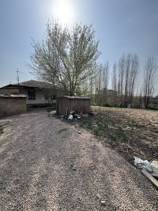 SROCHNA Sotiladi uy yer 6,60 sotix Nurafshon shaxar