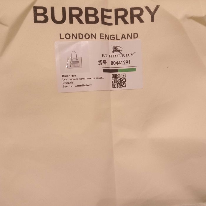 Продам сумку Burberry