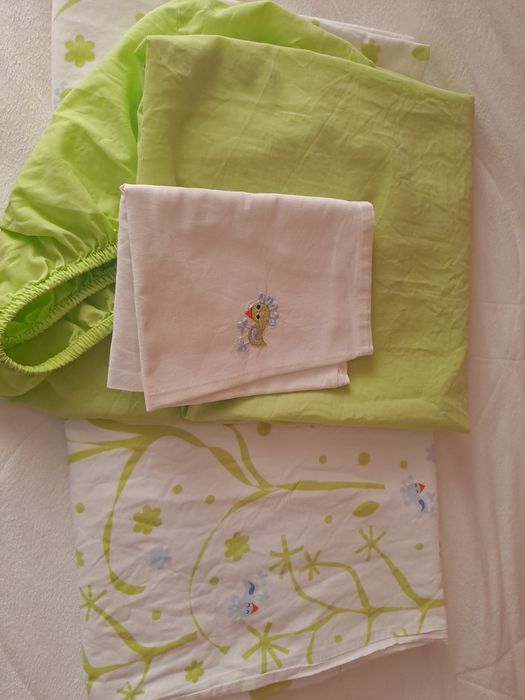 Детско/бебешко дървено легло Икея