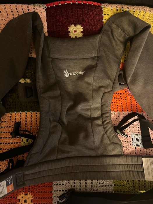 Ergobaby embrace ергораница