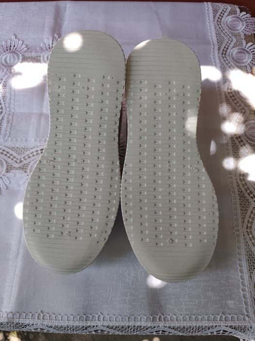 Adidași / Pantofi sport damă albi cu platformă – NOI, mărimea 41