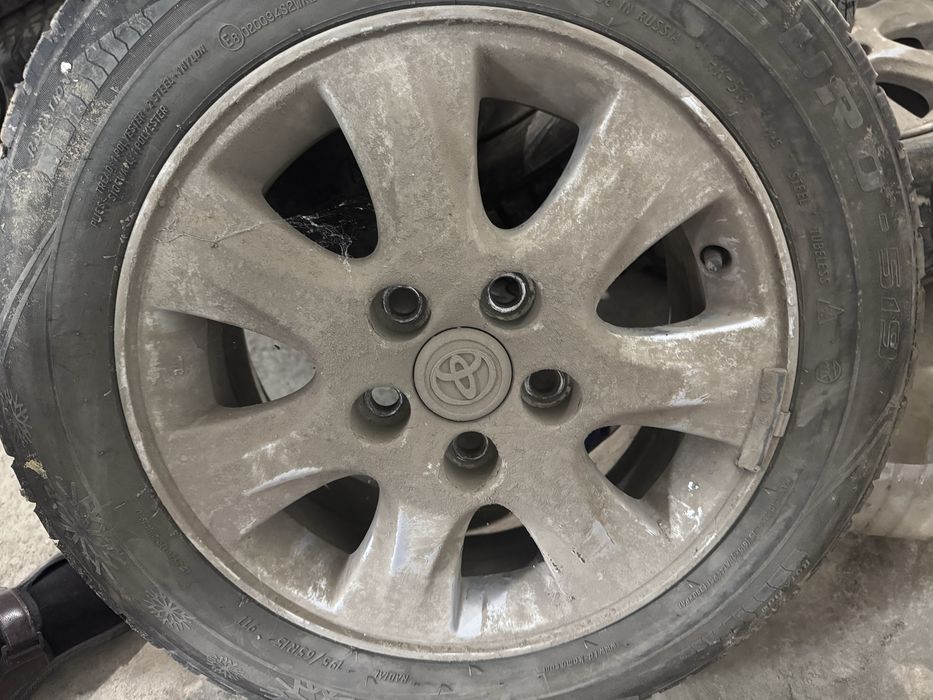 Титанка на кароллу камри р15