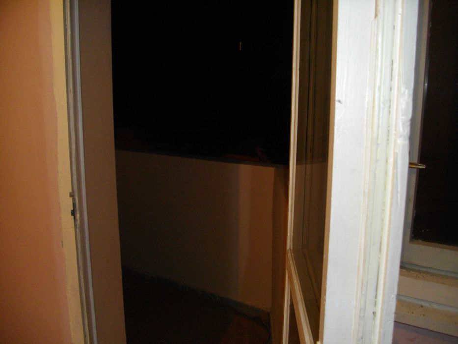 Дава се под наем Двустаен апартамент в Плевен, Идеален център - 60 кв.м за 229.5 € - Снимка #4