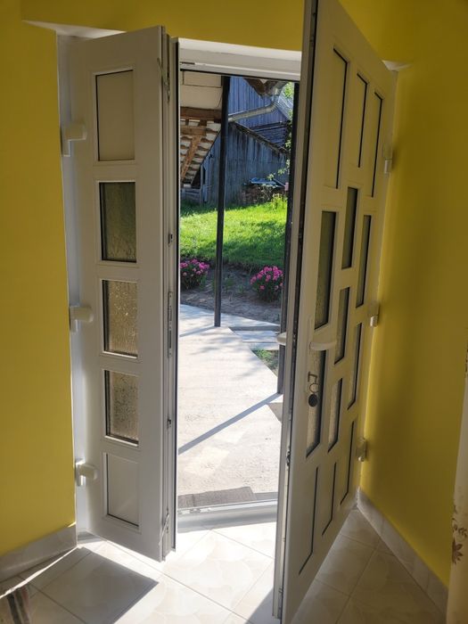 Vând ușă termopan