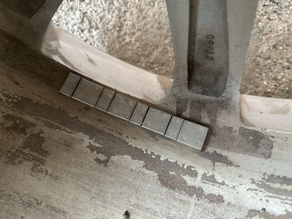 диски на 570,2 штуки