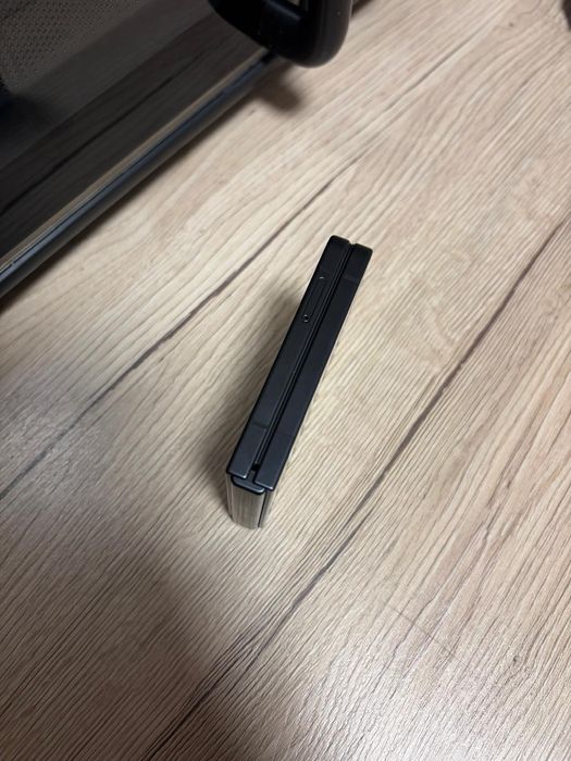 Samsung  Z Flip7 512GB Negru