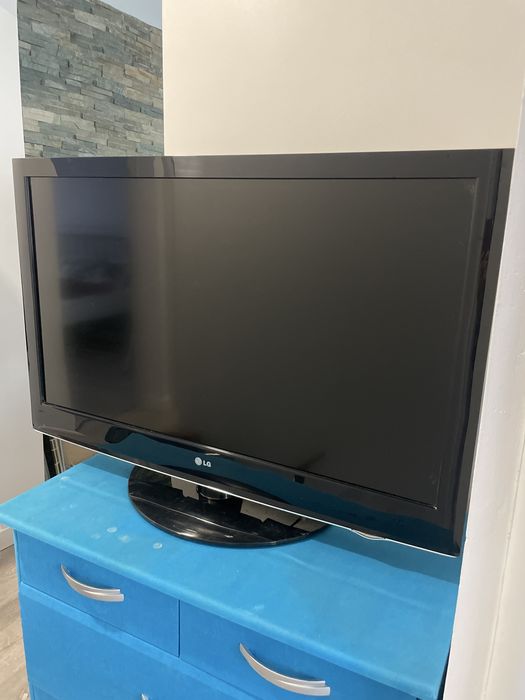 Lg televizor 108 cm