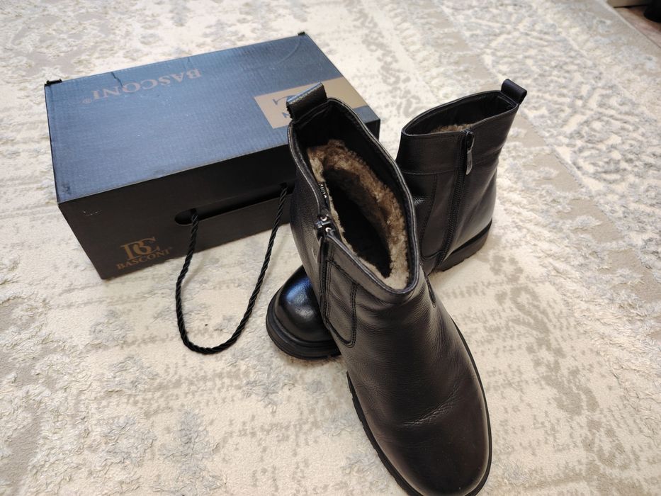 Продам сапоги подростковые