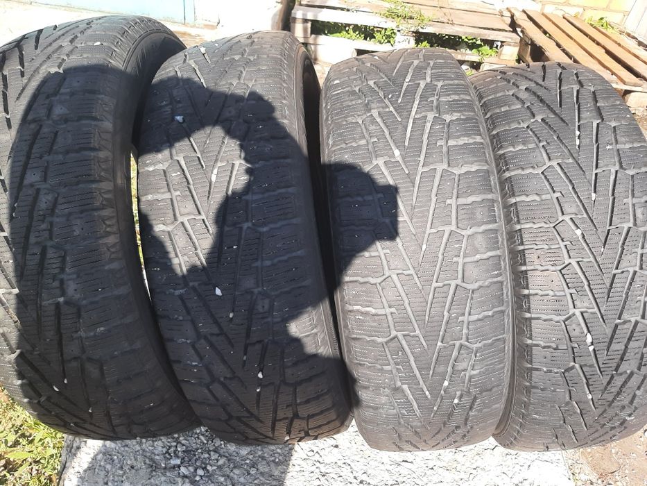 Продам шины 265/60/18 Корея