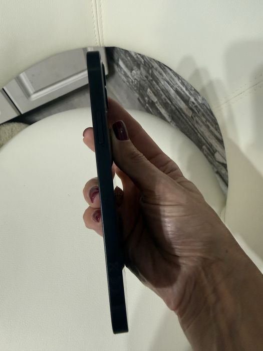 Iphone 12 за части