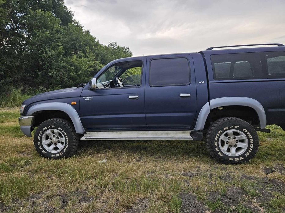 Toyota Hilux 2.5