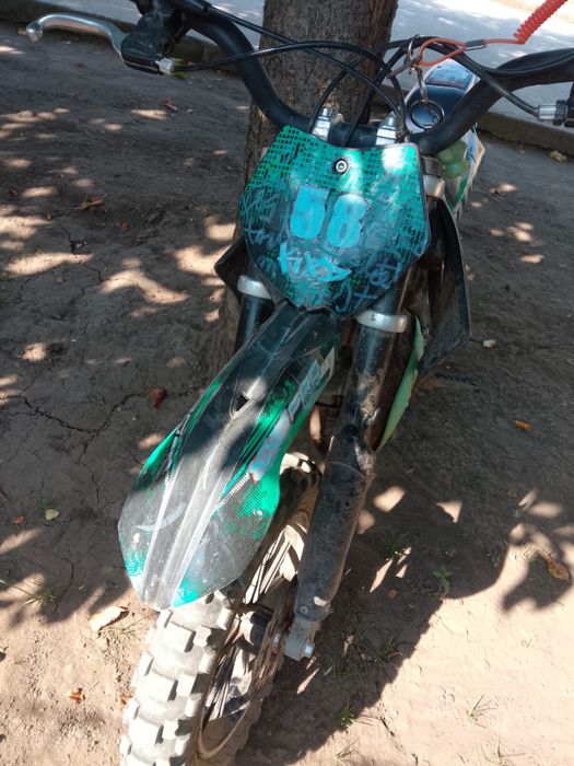 Vand cross 49cc kxd fac si schimb!!