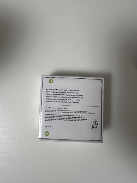 Casti airpods Generatia 4 a Sigilate