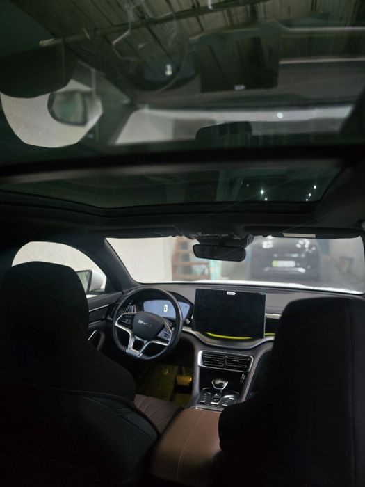 Продаю машину бивайди сонг плюс