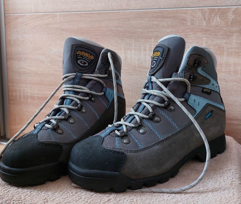 Bocanci femei drumetie hiking trekking Asolo marimea 39 1/2