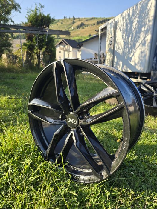 Vand jante cu tot cu cauciucuri de vara A6 OEM model Rs6