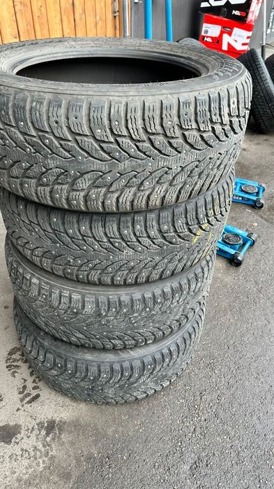 Продам резину 255/55/19