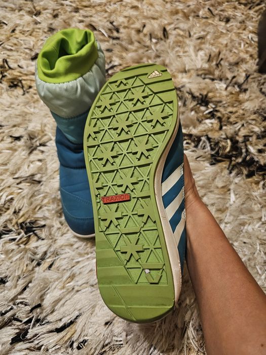 Дамски апрески адидас