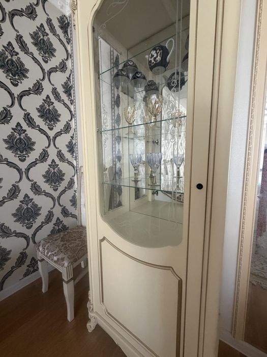 горка 150000 тг для гостиной