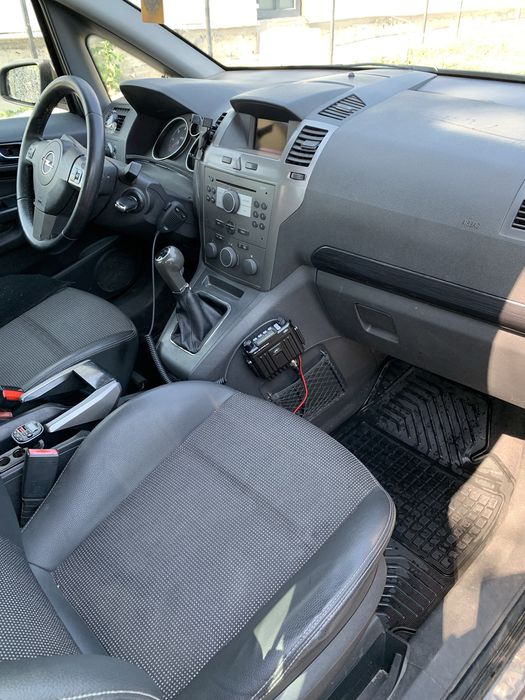 Opel zafiraB1.9 150 cp