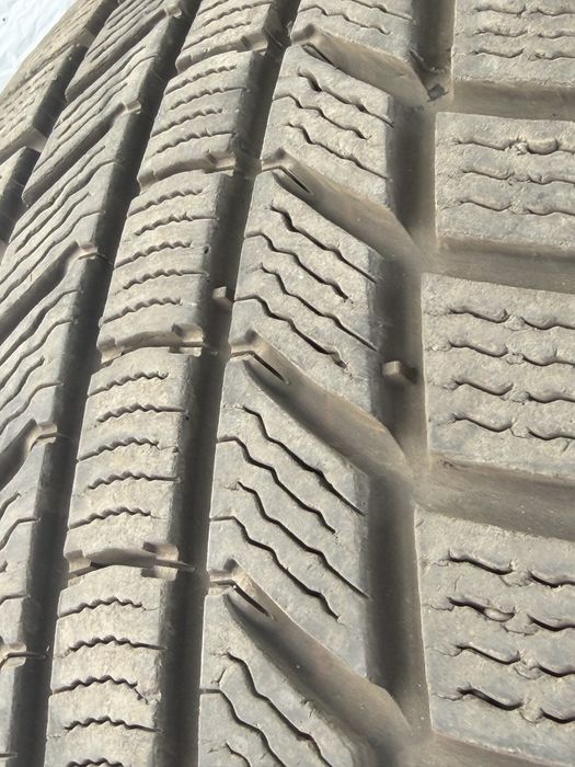 Anvelope iarnă Continental 205/55 r17