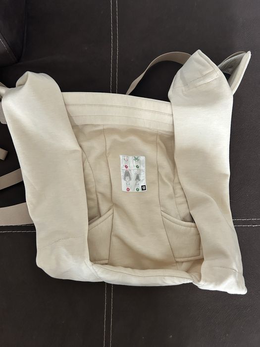 Ергономична раница ergobaby- embrace