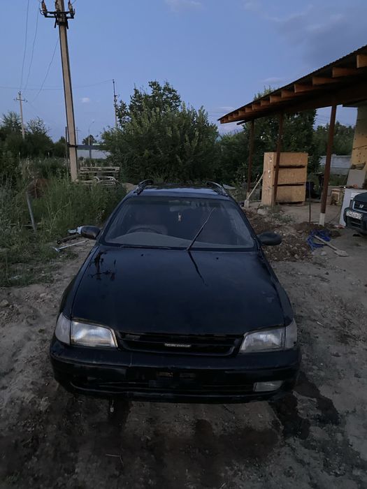 Toyota caldina 1996