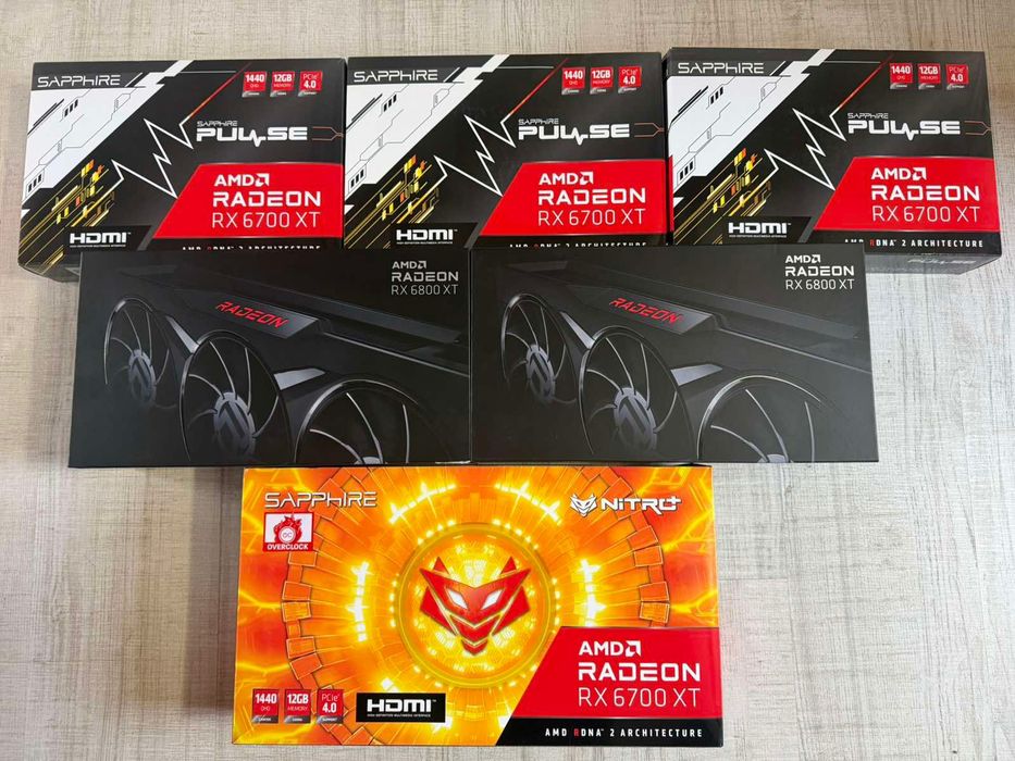 Продавам Видеокарти AMD RADEON RX 6700 XT И RX 6800 XT – 6 БРОЯ!