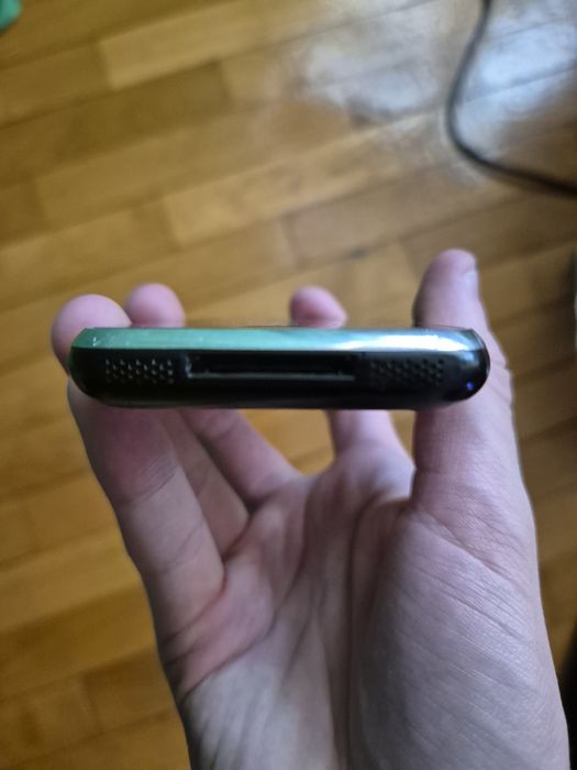 Iphone 2g, first iPhone, Първи айфон.