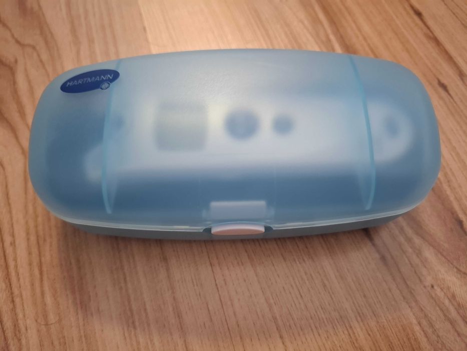 Безконтактен термометър за бебе