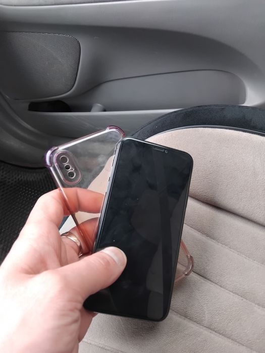 Айфон х,64.гиг,,