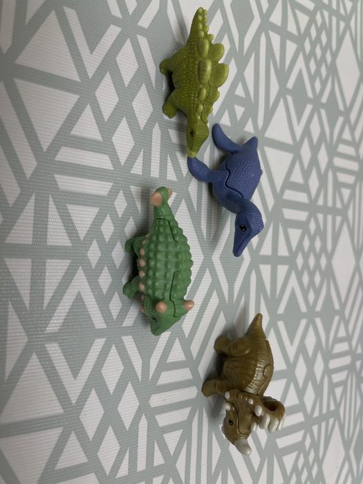 Киндер игрушки продажа