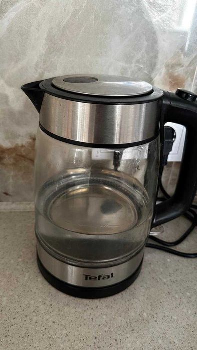 Продам электрический чайник Tefal!!!