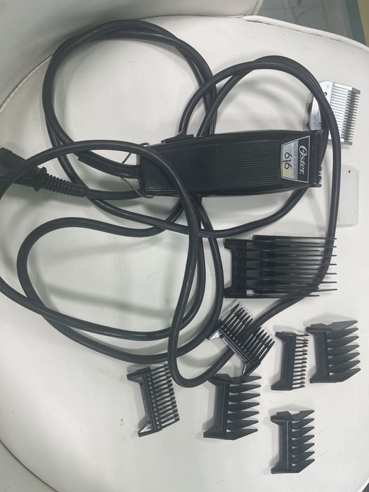 Продам машинку Остер 616